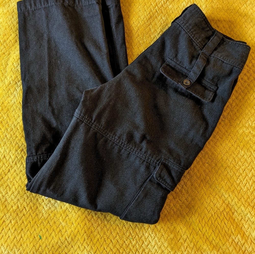 Women's black cargo pants size small